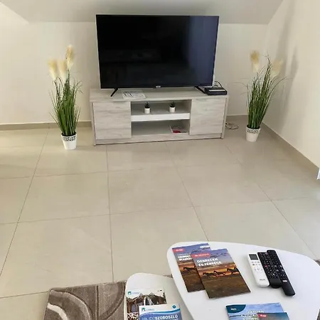 Jokai Apartmanhaz-Hajduszoboszlo Exterior photo