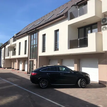 Jokai Apartmanhaz-Hajduszoboszlo Exterior photo