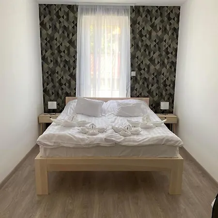 Jokai Apartmanhaz-Hajduszoboszlo Exterior photo
