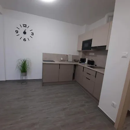 Jokai Apartmanhaz-Hajduszoboszlo Exterior photo
