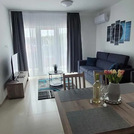Jokai Apartmanhaz-Hajduszoboszlo Exterior photo