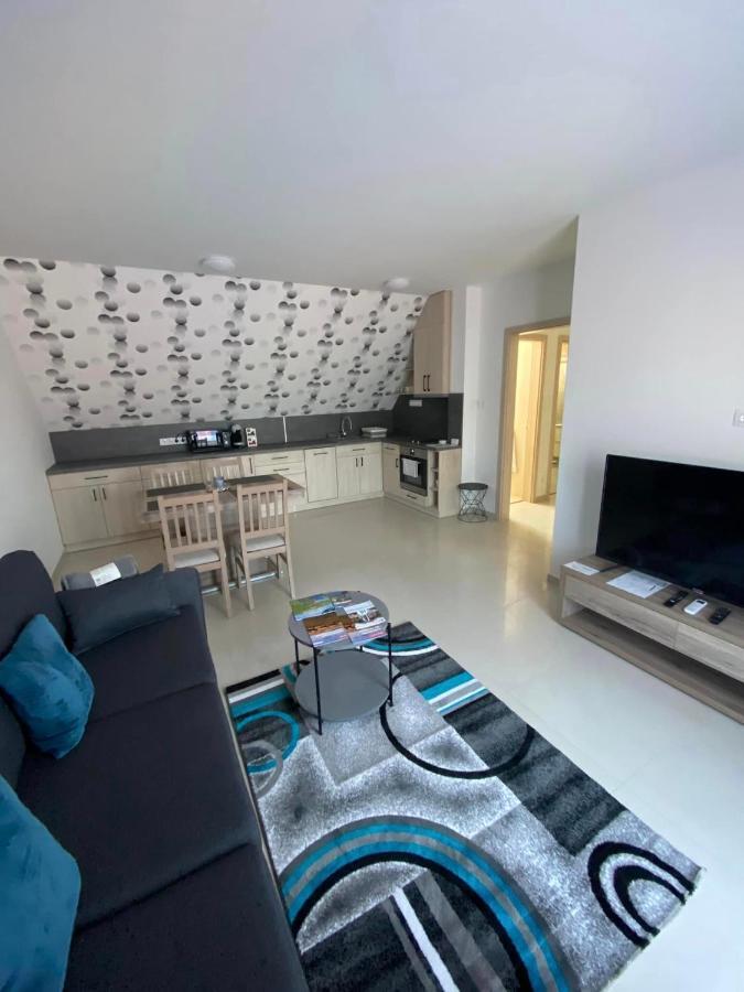 Jokai Apartmanhaz-hajduszoboszlo Apartment *