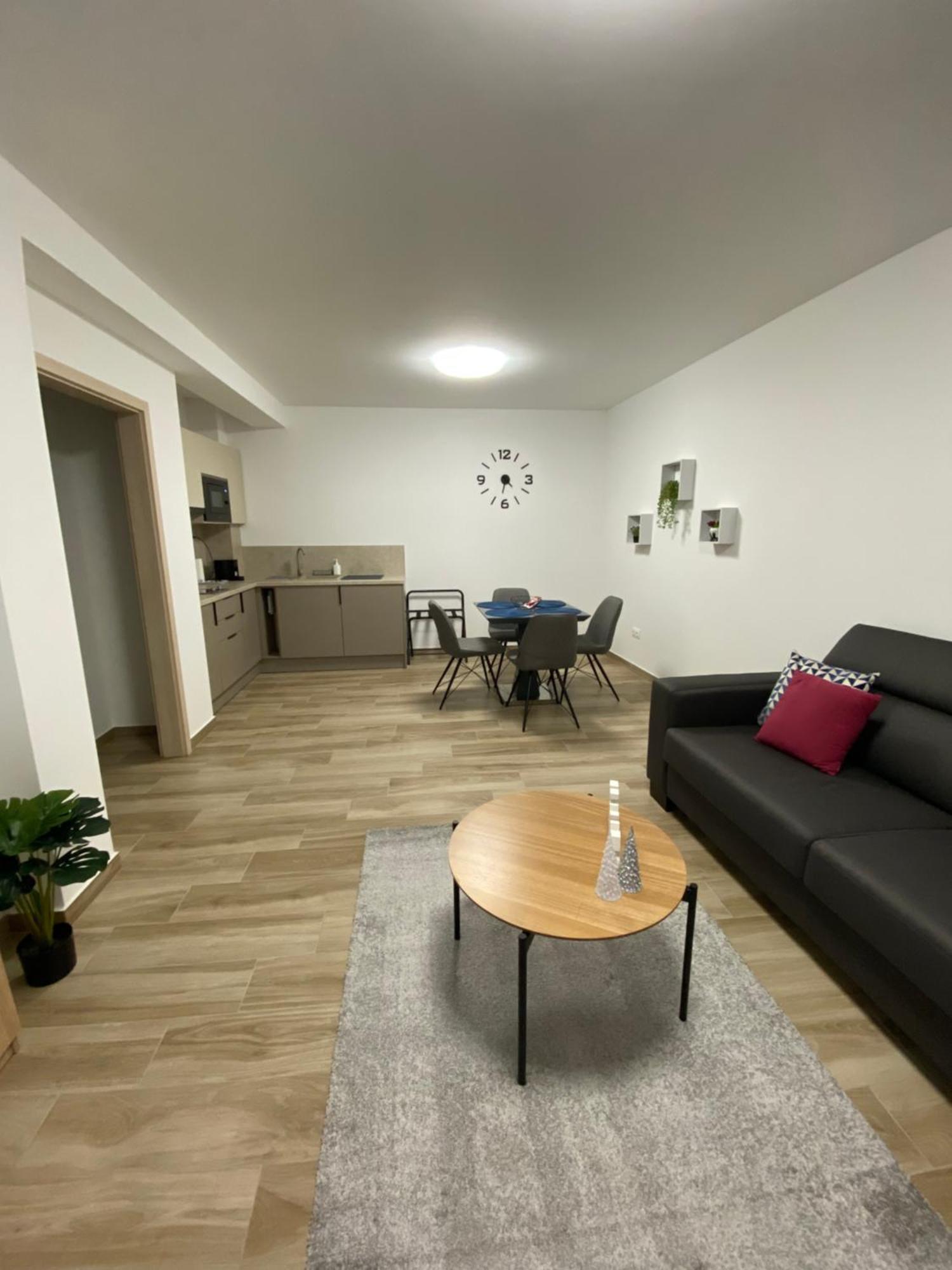 Apartment Jokai Apartmanhaz-hajduszoboszlo